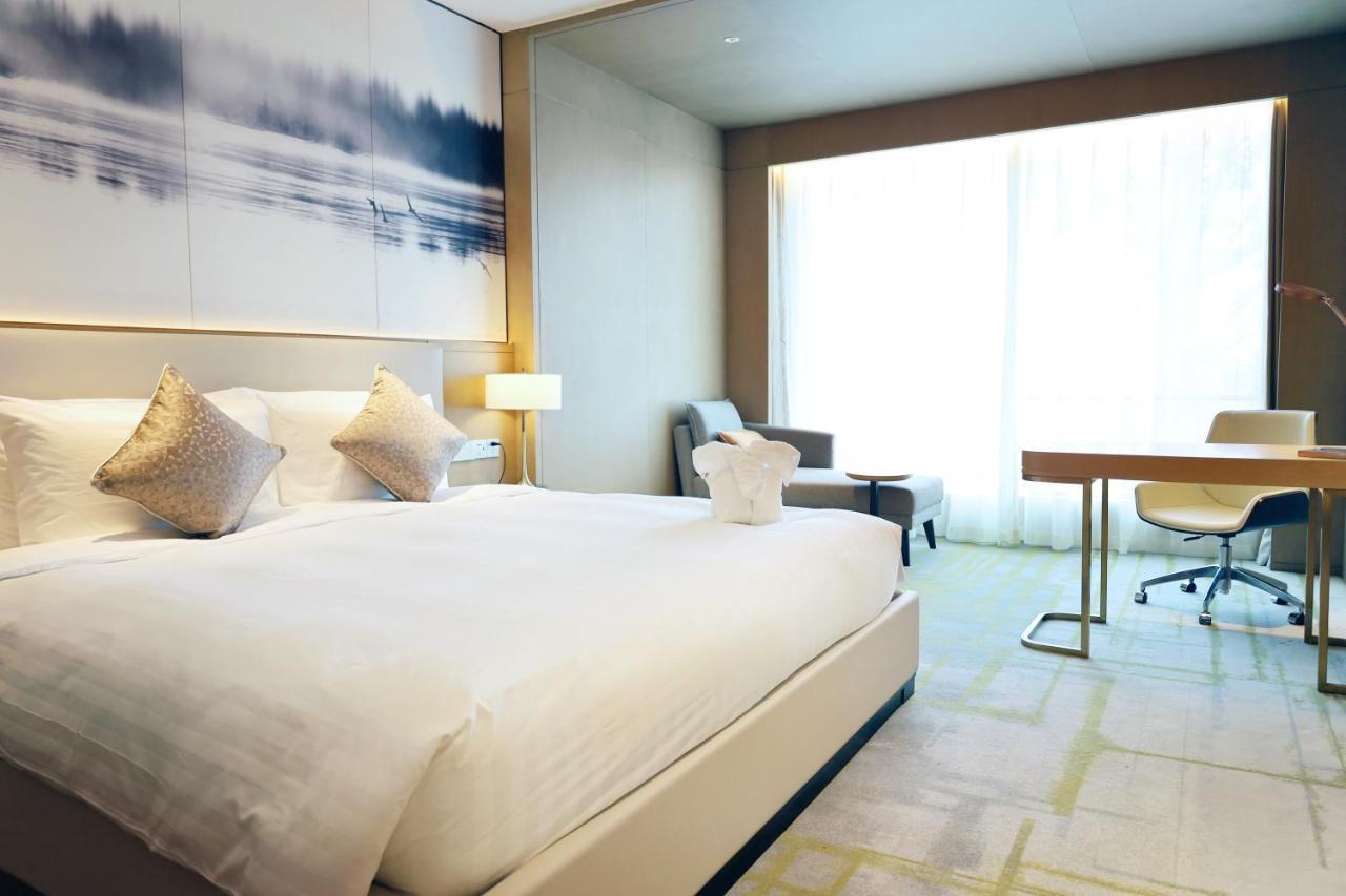 Metropark Hotel Hongqiao Shanghaj Zewnętrze zdjęcie
